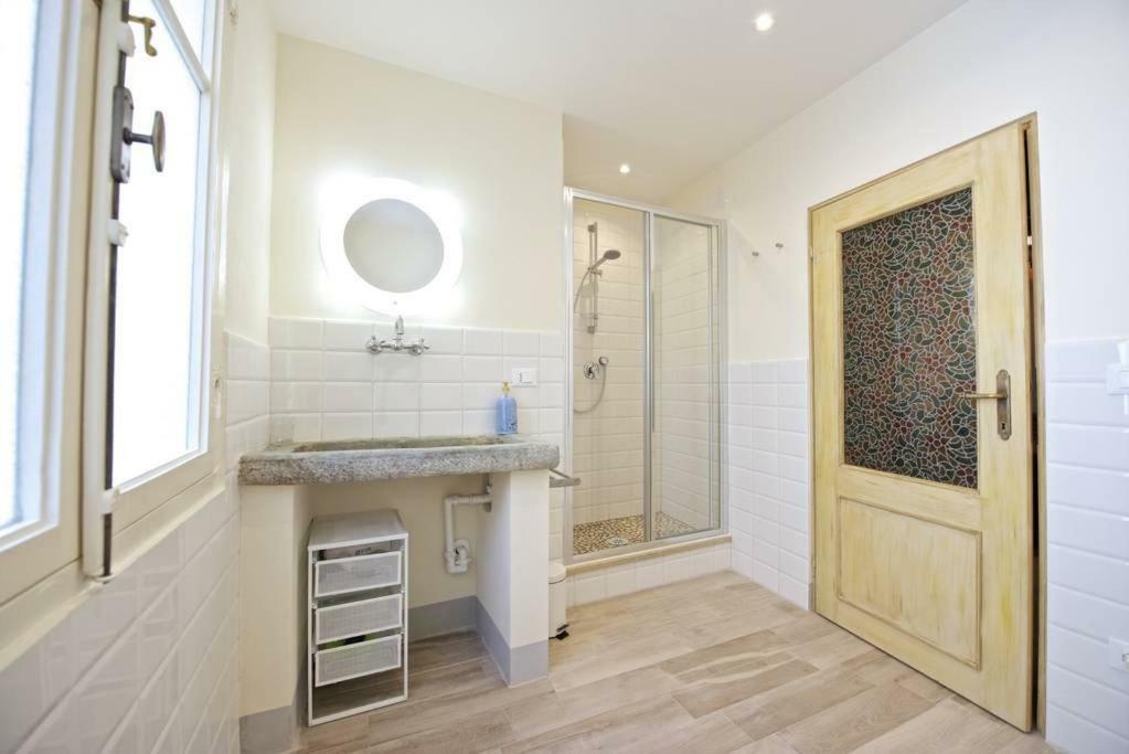 Casa Nora Hotel Лука Екстериор снимка
